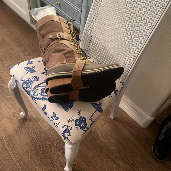 NEW Sorel Conquest Carly Lace Boot nwt sz 12 - Picture 5 of 5